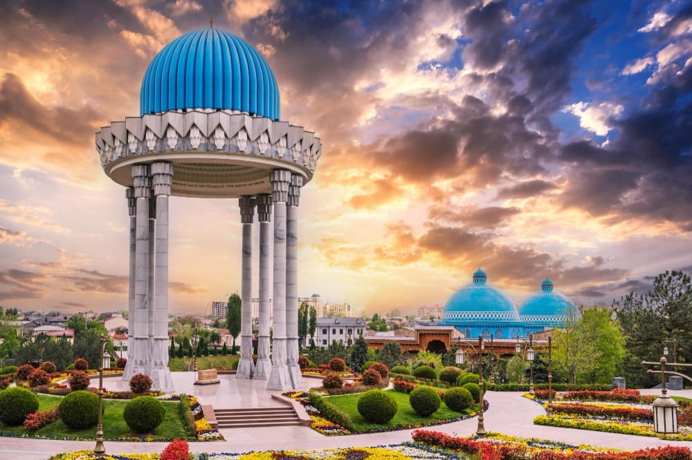 Uzbekistan Tour Package - Tashkent, Samarkand & Chimgan — photo 1
